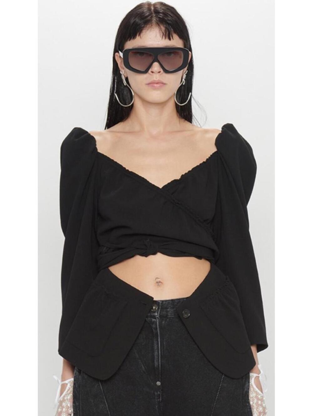 Push button black collarless wrap jacket size S Orig. $850